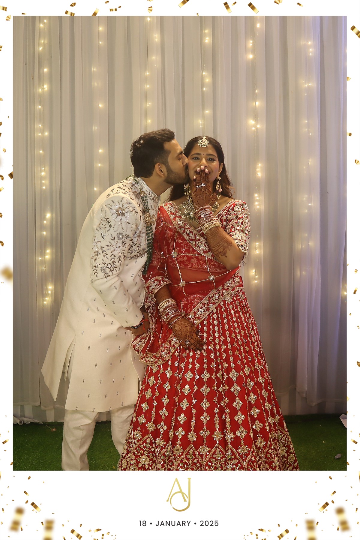 Couple Posing - The Magic Mirror - The PhotoBooth Company